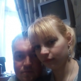 Семейная пара, ищем хорошенькую девушку с фантазиями в Екатеринбурге для секса