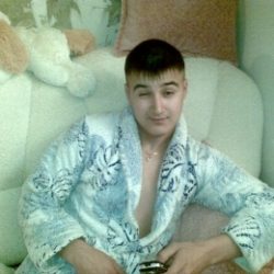 Симпатичный, спортивный парень ищет девушку для секса без обязательств в Екатеринбурге